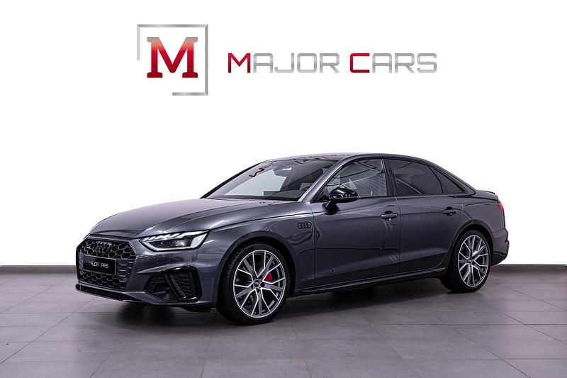 Grå Begagnad 2019 Audi A4 Edition .1 Sedan | 359 900 kr (Lite dyr) - Bild 1/4