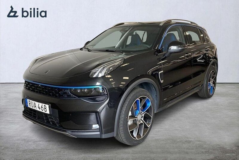 Svart Begagnad 2023 Lynk & Co 01 SUV | 319 900 kr (Marknadspris) - Bild 1/3