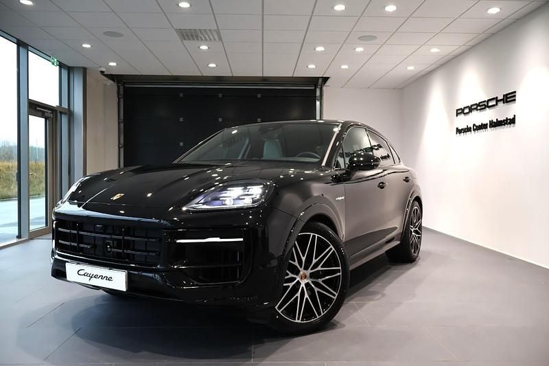 Ny 2026 Porsche Cayenne Black Edition SUV | 1 464 000 kr (Marknadspris) - Bild 1/4
