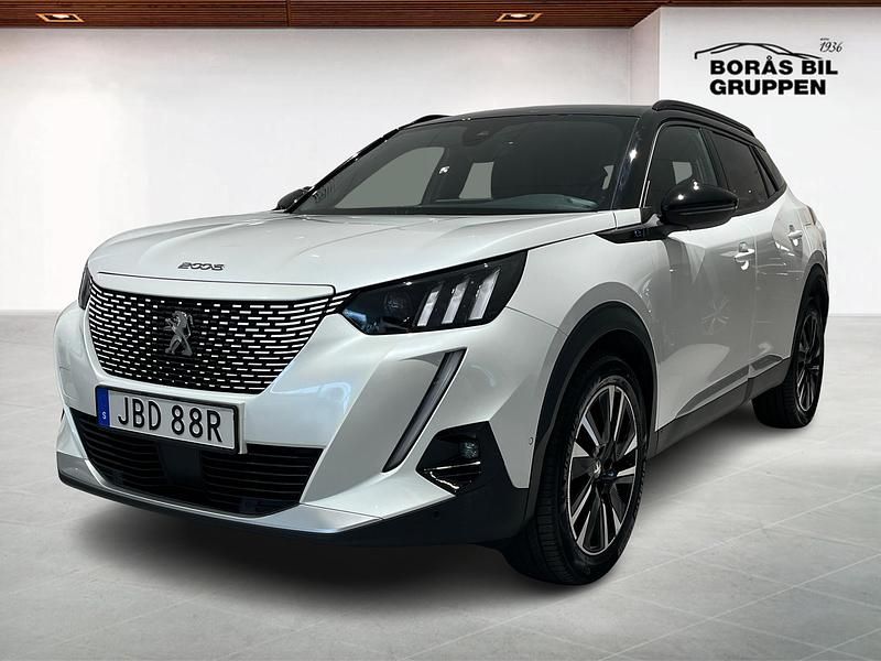 Begagnad Peugeot e-2008 GT 100 kW (137 HK) 2022 Vit SUV