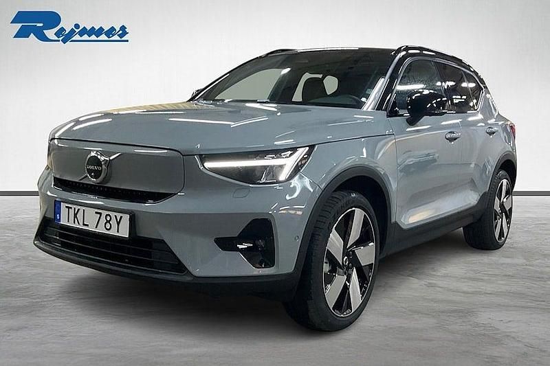 Grå Begagnad 2024 Volvo EX40 Ultra SUV | 499 900 kr - Bild 1/4