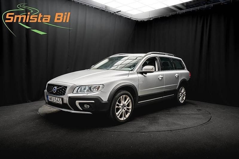 Silver Begagnad 2015 Volvo XC70 Summum Kombi | 199 800 kr (Lite dyr) - Bild 1/3