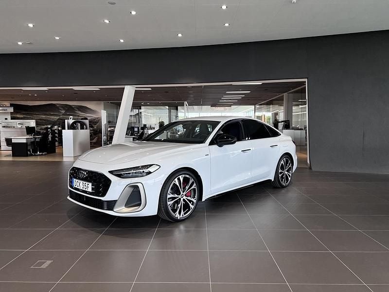 Ny Audi A5 Edition .1 2025 Vit Sedan