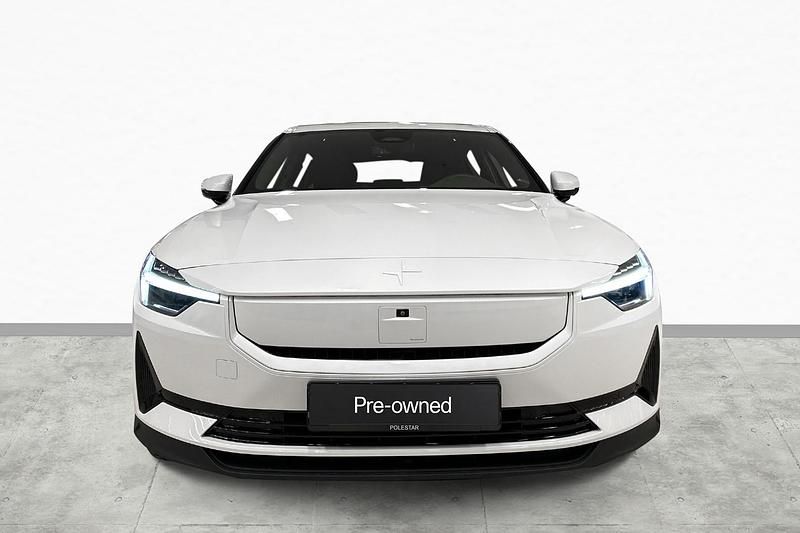 Begagnad Polestar 2 Performance 355 kW (483 HK) 2023 Vit Halvkombi