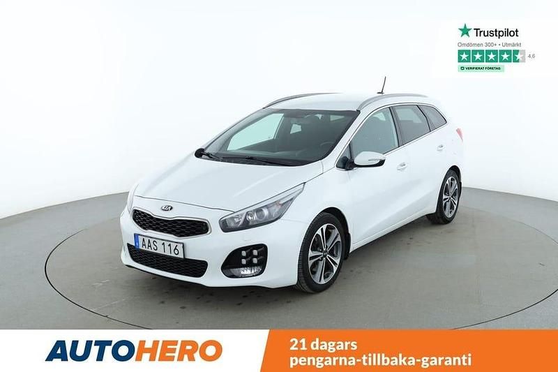 Vit Begagnad 2016 Kia Ceed Sportswagon GT-Line Kombi | 114 000 kr (Bra pris) - Bild 1/4