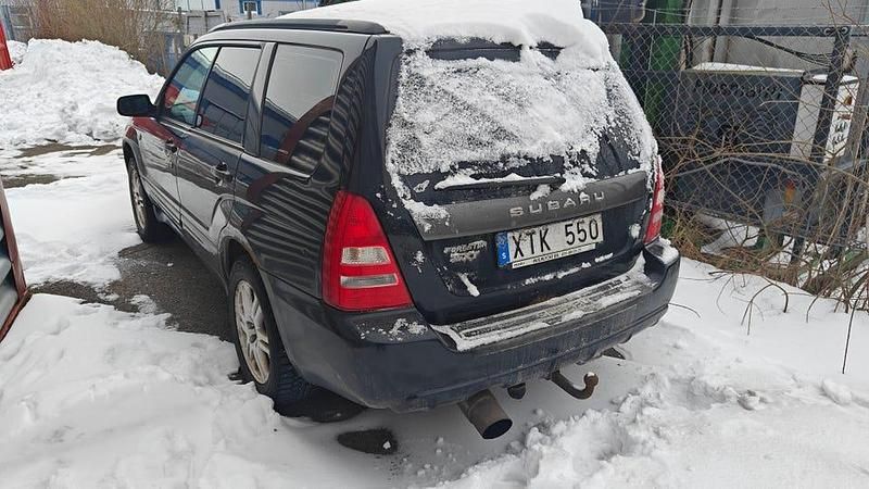 Begagnad Subaru Forester 211 HK (155 kW) 2005 SUV