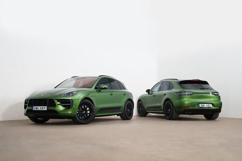 Grön Begagnad 2020 Porsche Macan GTS Chrono SUV | 689 000 kr (Marknadspris) - Bild 1/4