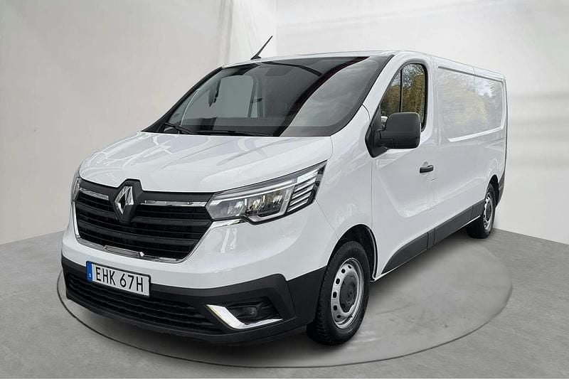 Vit Begagnad 2022 Renault Trafic Van | 219 000 kr (Superpris) - Bild 1/4