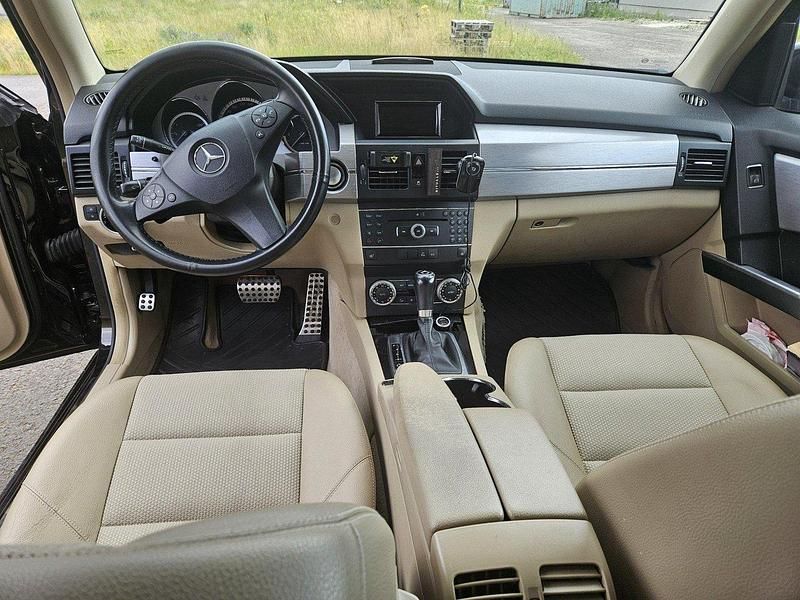 Begagnad Mercedes GLK200 143 HK (105 kW) 2012 Svart SUV