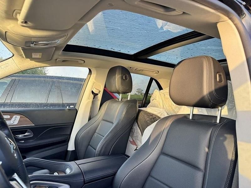 Begagnad Mercedes GLE350 320 HK (235 kW) 2023 Svart SUV