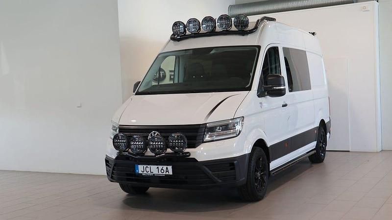 Vit (candy white) Begagnad 2024 VW Crafter Van | 924 900 kr - Bild 1/4