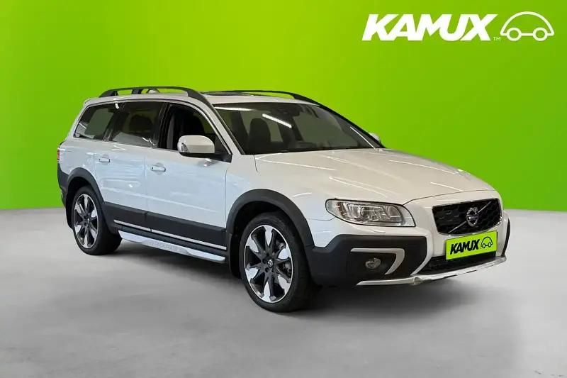Vit Begagnad 2016 Volvo XC70 Standard SUV | 229 000 kr (Marknadspris) - Bild 1/4