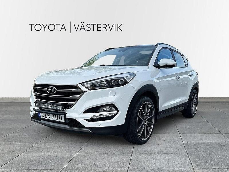 Vit Begagnad 2017 Hyundai Tucson SUV | 189 900 kr (Marknadspris) - Bild 1/4