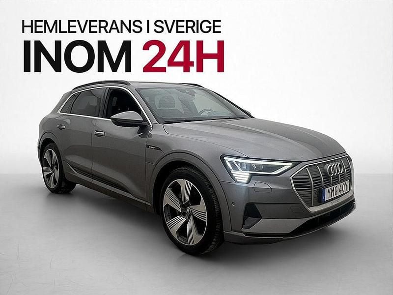 Begagnad Audi e-tron Proline 300 kW (408 HK) 2019 Grå SUV
