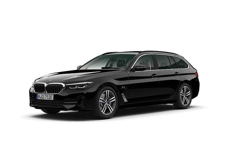 Svart (svart ii) Begagnad 2022 BMW 530e Kombi | 349 900 kr (Superpris) - Bild 1/2