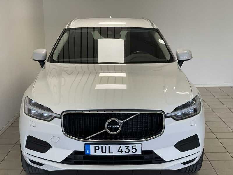 Begagnad Volvo XC60 Momentum 198 HK (145 kW) 2019 Vit SUV