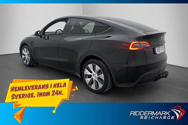 Begagnad Tesla Model Y Long Range AWD 378 kW (514 HK) 2022 Svart SUV