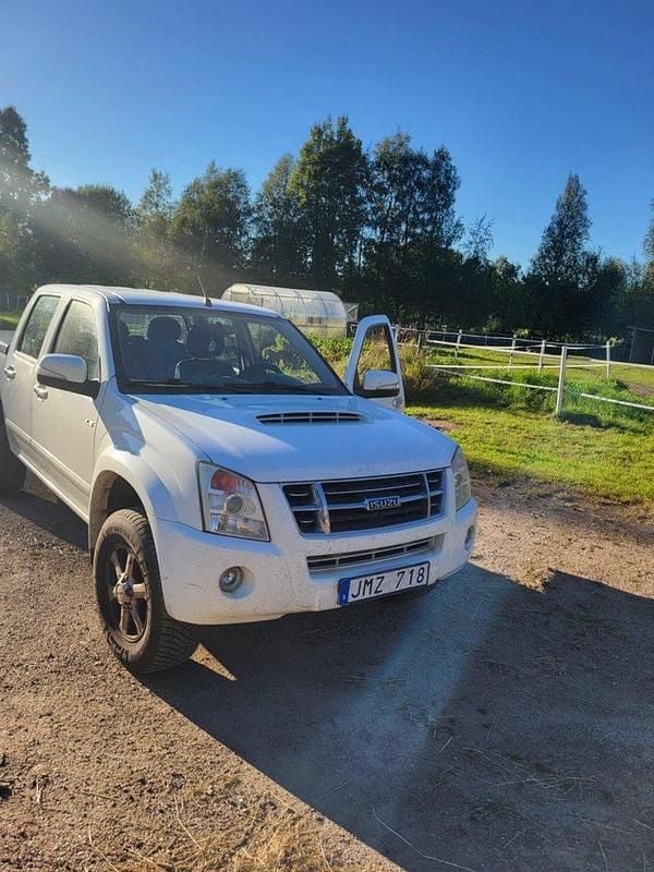Vit Begagnad 2008 Isuzu D-Max Pickup | 62 000 kr (Lite dyr) - Bild 1/4