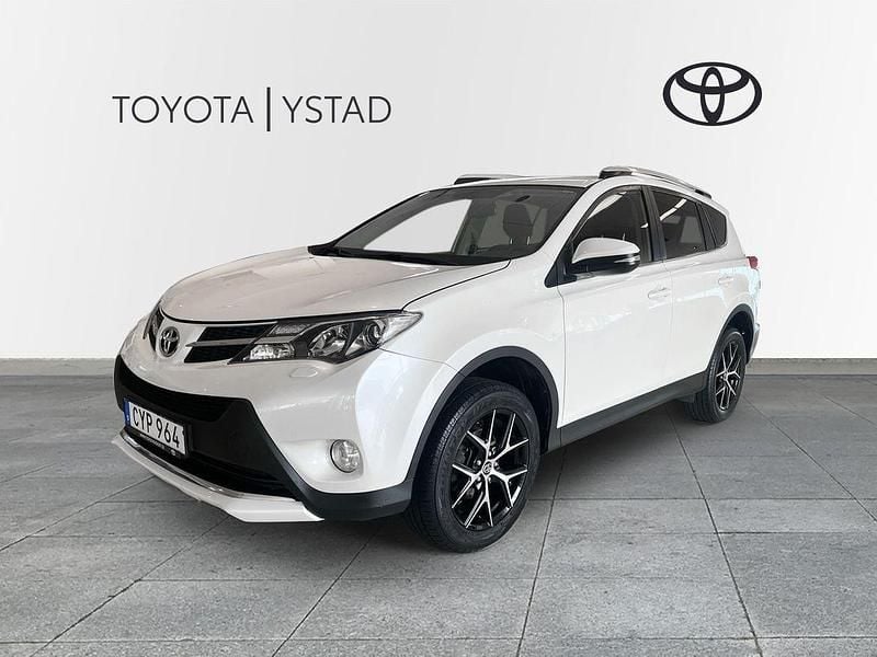 Vit Begagnad 2015 Toyota RAV4 Edition SUV | 139 000 kr (Marknadspris) - Bild 1/4