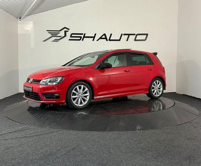 Röd Begagnad 2017 VW Golf VII GT Halvkombi | 159 900 kr (Marknadspris) - Bild 1/4