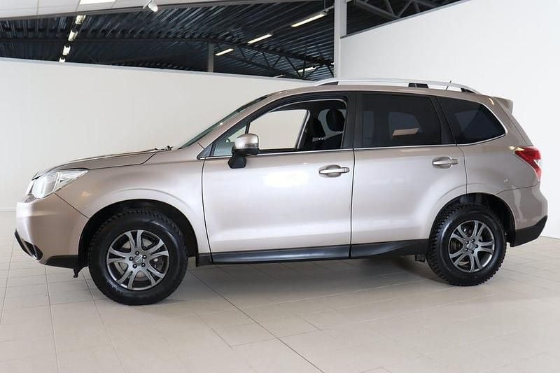 Begagnad Subaru Forester 150 HK (110 kW) 2015 Brun SUV