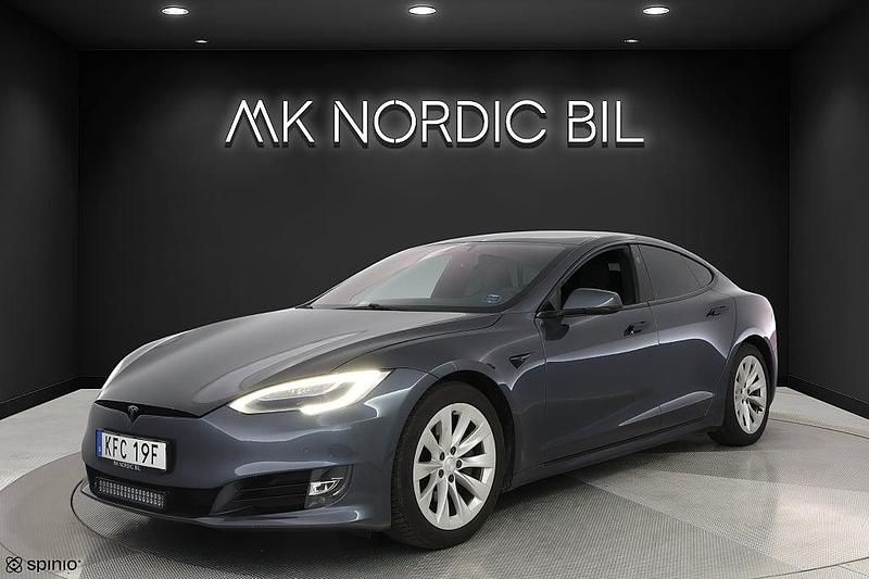 Grå Begagnad 2019 Tesla Model S Long Range AWD Halvkombi | 369 000 kr (Lite dyr) - Bild 1/4