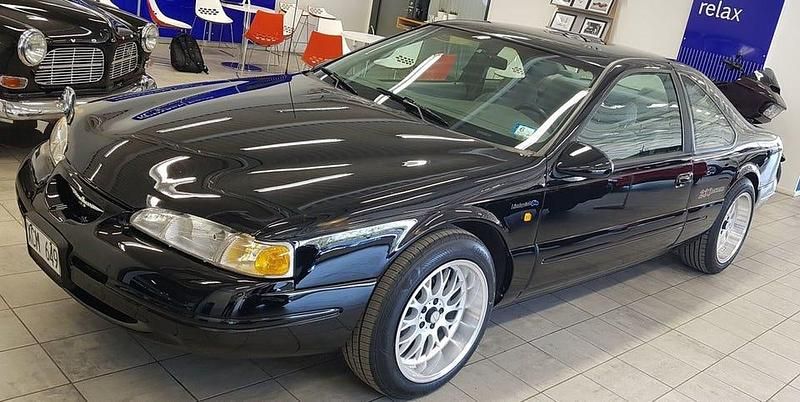 Begagnad Ford Thunderbird 147 HK (108 kW) 1997 Black clearcoat ua Sportkupé