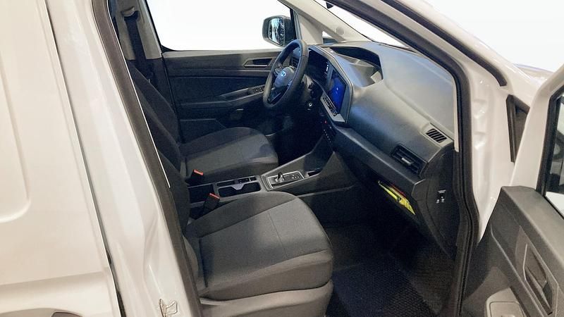 Begagnad Ford Transit Connect Trend 122 HK (89 kW) 2024 Frozen white Minibuss