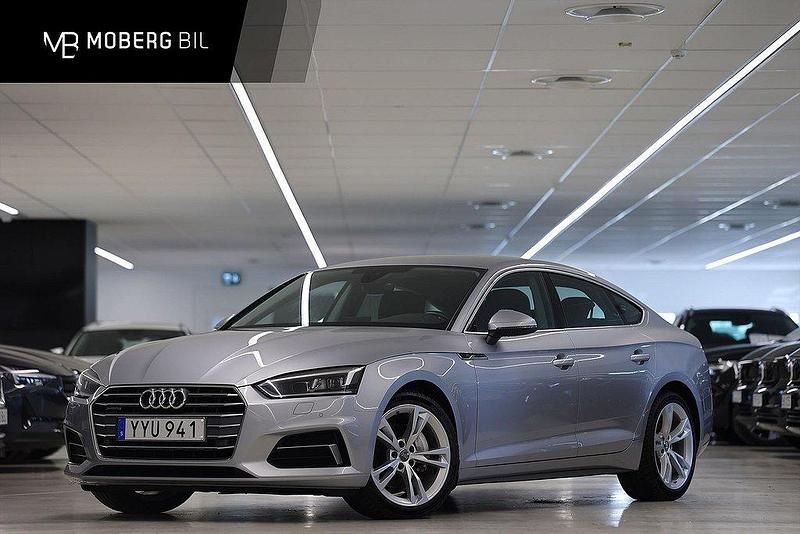 Silver Begagnad 2017 Audi A5 Sportback Comfort Halvkombi | 209 900 kr (Lite dyr) - Bild 1/3