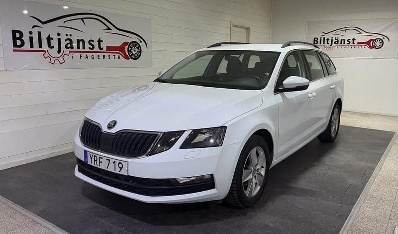 Begagnad Skoda Octavia Ambition 116 HK (85 kW) 2017 Vit Kombi