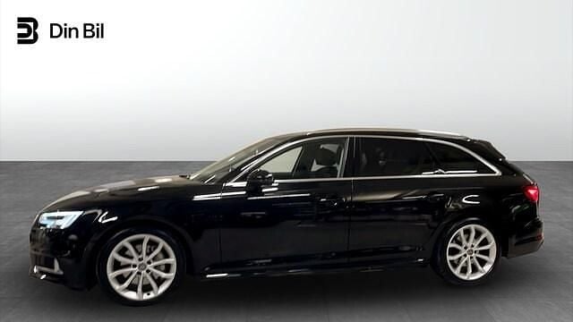 Begagnad Audi A4 Sport 190 HK (139 kW) 2020 Brilliantsvart Kombi