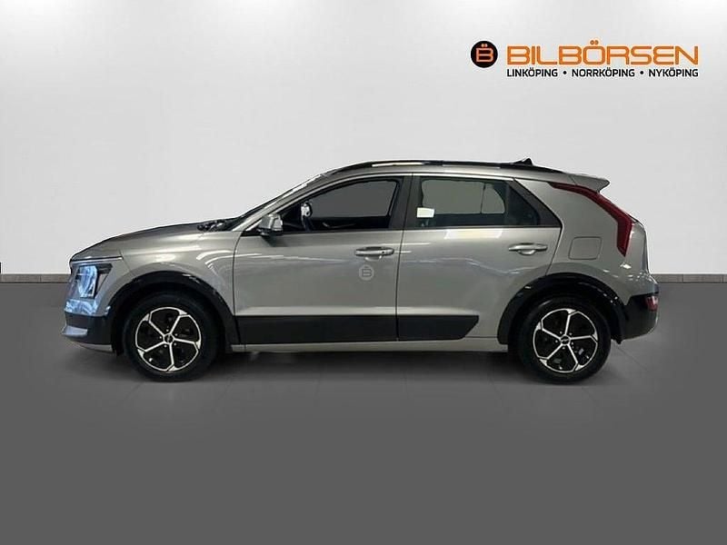 Begagnad Kia Niro 105 HK (77 kW) 2023 /klg/ steel grey SUV