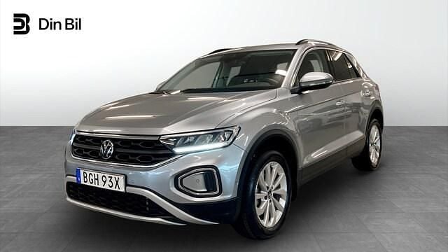 Silver Begagnad 2024 VW T-Roc Life SUV | 319 900 kr (Lite dyr) - Bild 1/4