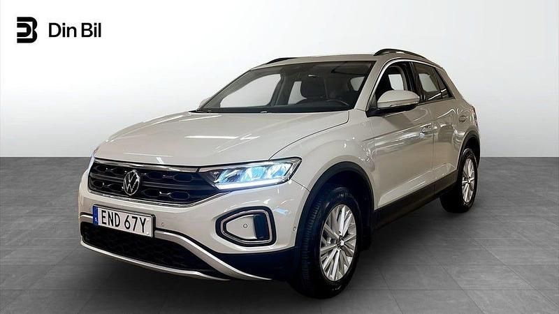 Grå Begagnad 2022 VW T-Roc SUV | 239 800 kr (Marknadspris) - Bild 1/4