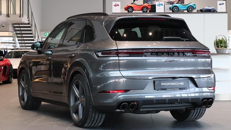 Ny Porsche Cayenne 2026 Grå SUV