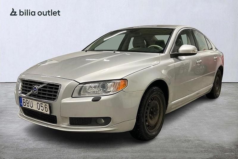 Ljusgrå Begagnad 2006 Volvo S80 Momentum Sedan | 80 000 kr (Lite dyr) - Bild 1/4