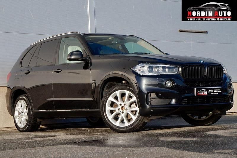 Svart Begagnad 2015 BMW X5 M Sport SUV | 259 900 kr (Superpris) - Bild 1/4