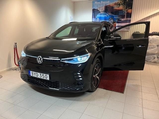 Svart Begagnad 2022 VW ID.4 GTX SUV | 360 500 kr (Superpris) - Bild 1/4