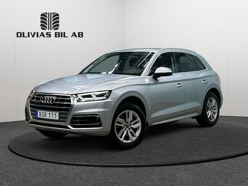 Silver Begagnad 2018 Audi Q5 SUV | 279 400 kr (Marknadspris) - Bild 1/4