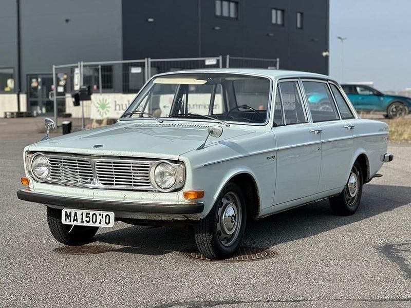 Begagnad Volvo 144 75 HK (55 kW) 1967 Grå Sedan