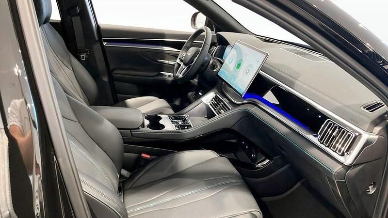 Begagnad BYD Seal U Comfort 98 HK (72 kW) 2025 Svart SUV