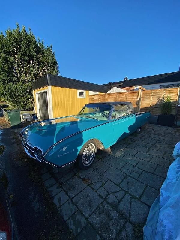 Blå Begagnad 1962 Ford V8 Cab | 179 000 kr - Bild 1/4