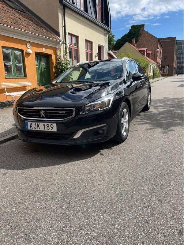 Svart Begagnad 2015 Peugeot 508 Kombi | 129 000 kr (Marknadspris) - Bild 1/4