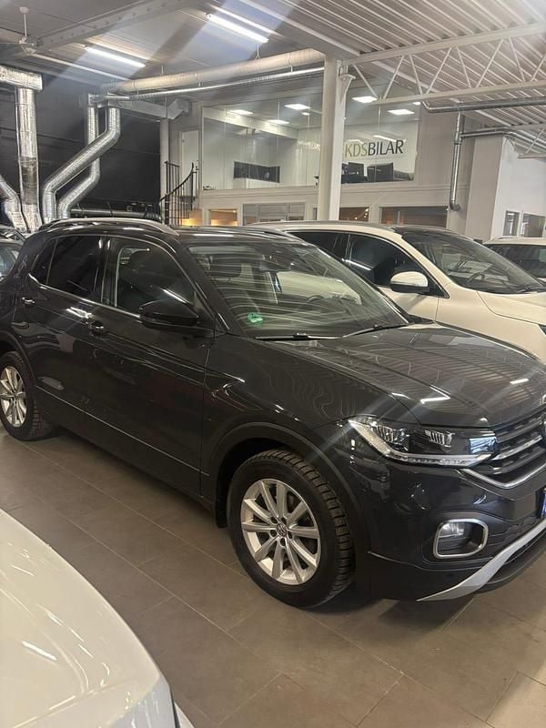 Begagnad VW T-Cross 116 HK (85 kW) 2020 SUV