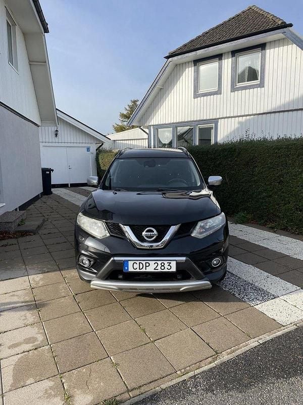 Svart Begagnad 2014 Nissan X-Trail SUV | 70 000 kr (Superpris) - Bild 1/4