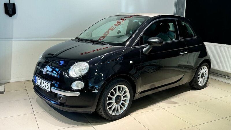 Begagnad Fiat 500C Lounge 70 HK (51 kW) 2011 Svart Cab