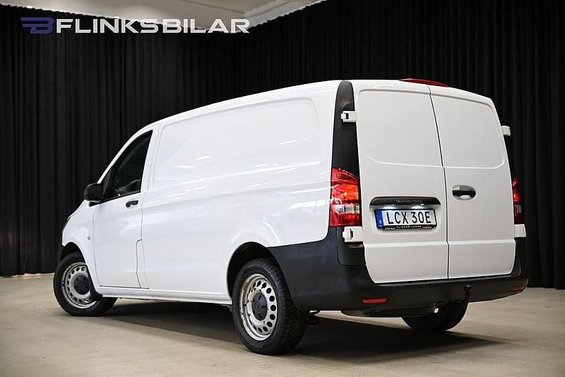 Begagnad Mercedes Vito 136 HK (100 kW) 2020 Vit Van