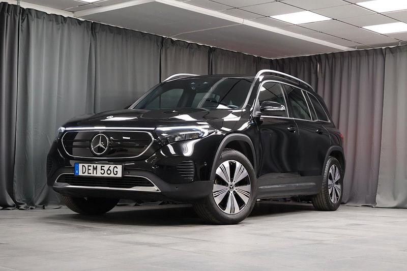 Svart Begagnad 2022 Mercedes EQB300 Advanced Plus SUV | 389 000 kr (Marknadspris) - Bild 1/4