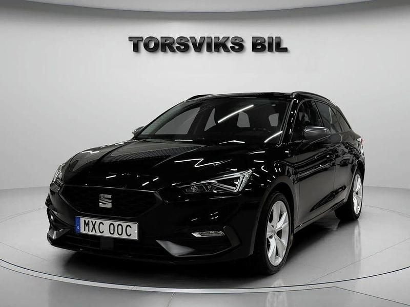 Svartmet Begagnad 2021 Seat Leon ST FR Kombi | 209 900 kr (Marknadspris) - Bild 1/4