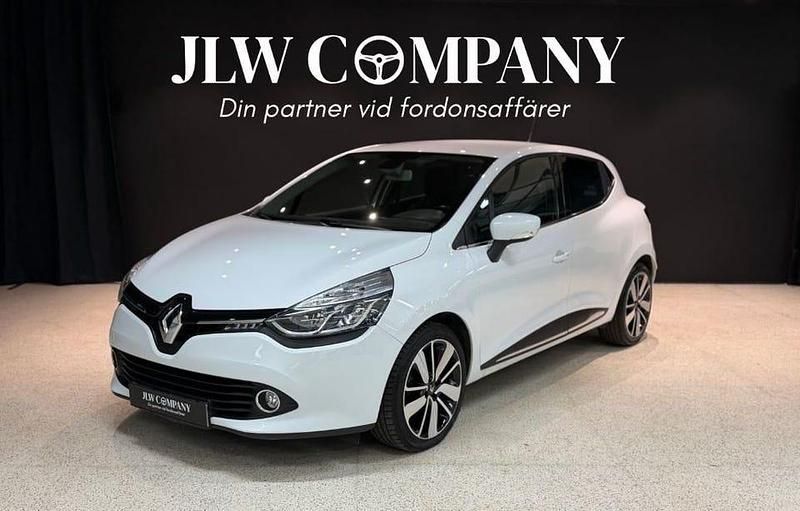 Vit Begagnad 2016 Renault Clio IV Halvkombi | 88 000 kr (Marknadspris) - Bild 1/4